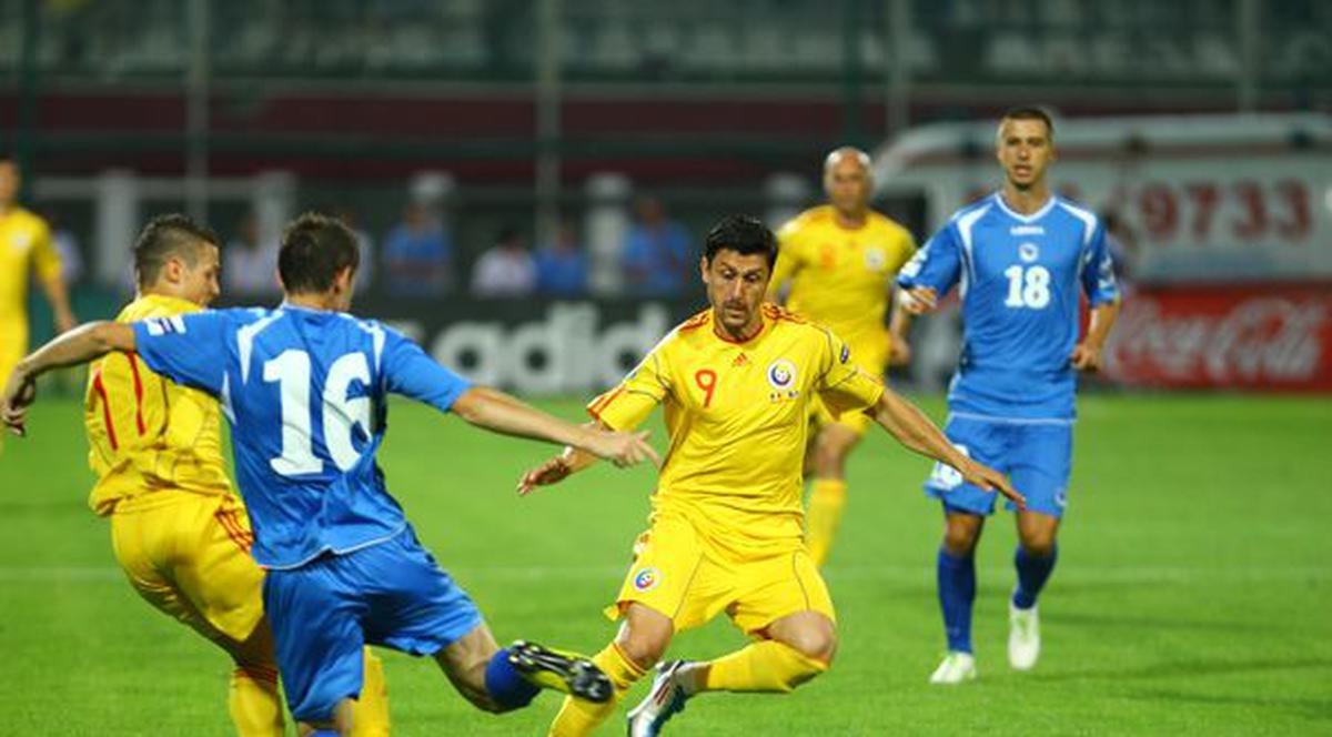 Marica recunoaşte valoarea lui Pantilimon: "E la Manchester City. Dzeko sau YaYa Toure îi trag la poartă, nu jucători de prin divizia A" | VIDEO