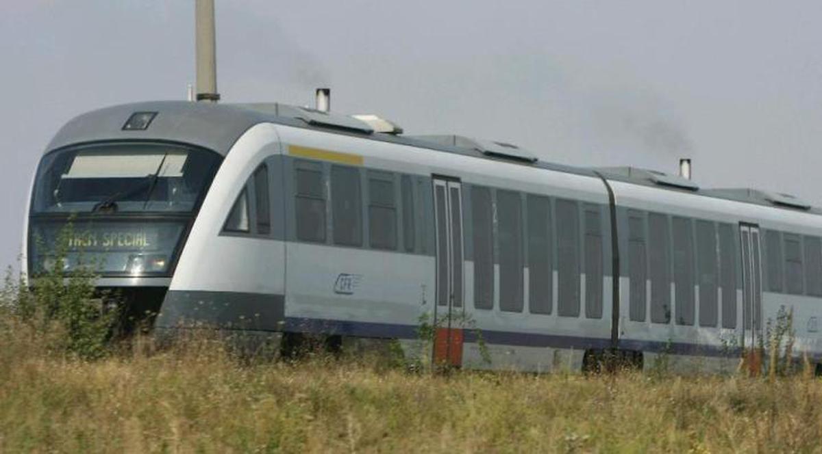 Scade preţul biletelor CFR. Află în ce condiţii!