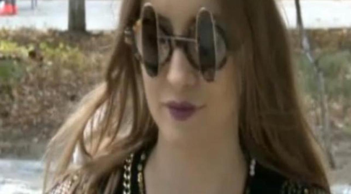 Iulia Albu, pasiune pentru OCHELARI CIUDAŢI! Cum ţi se par noile achiziţii? Foto