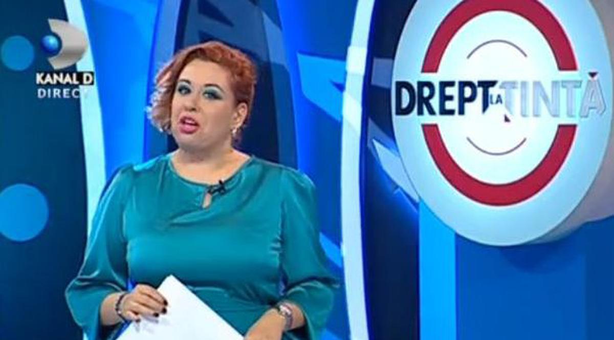 Oana Roman, într-o ţinută care o dezavantajează. Nu pare mai grasă îmbrăcată aşa? | FOTO