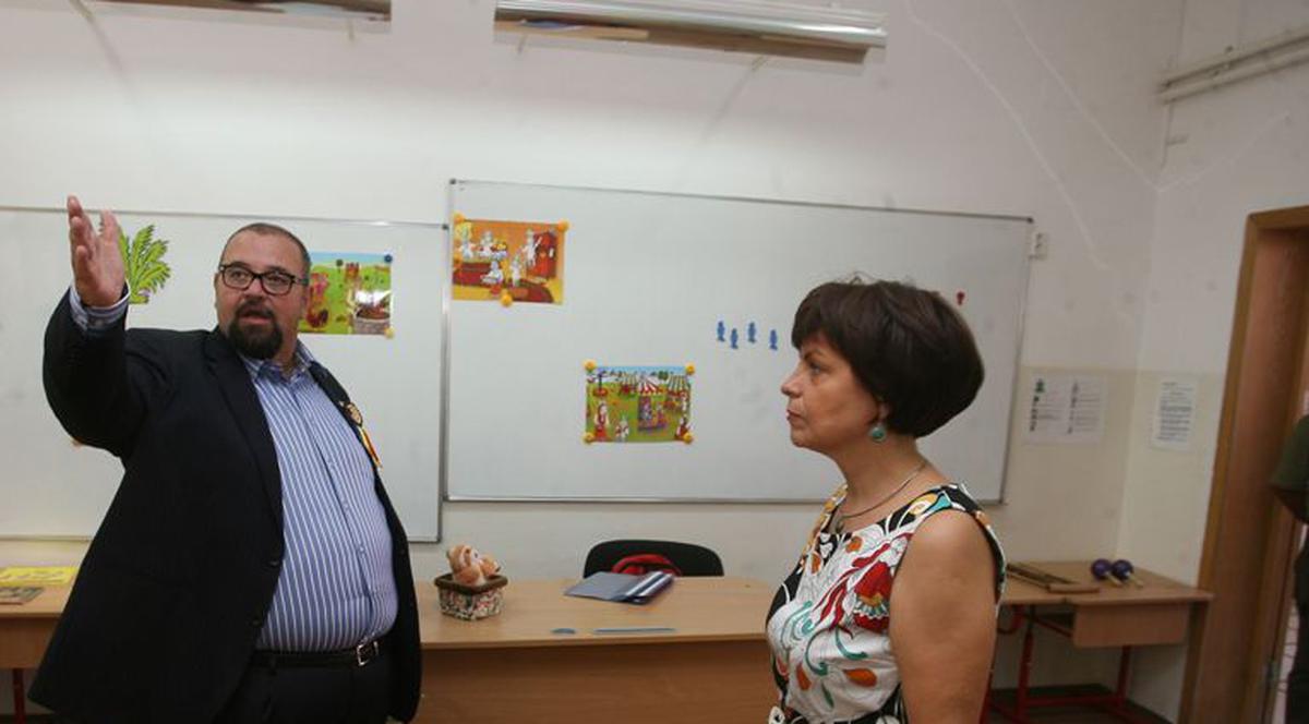 Profesorii care au elevi olimpici vor fi premiaţi