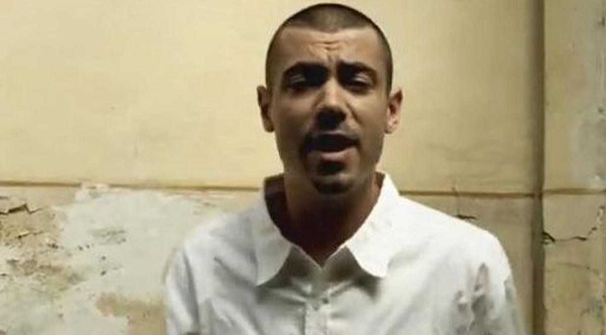 6ase:6ase a lansat "Fără iluzii", o colaborare cu Moni-k | VIDEO