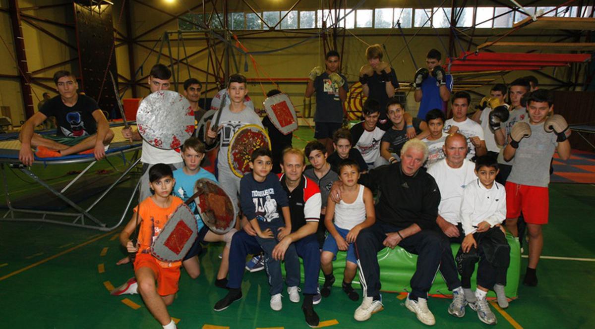 "Gladiatorii" lui Szobi Cseh, semifinalişti la ROMÂNII AU TALENT