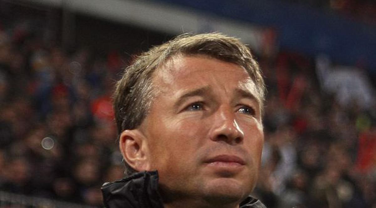 Dan Petrescu spune despre un stelist că poate juca la orice echipă din lume. Despre cine crezi că e vorba?
