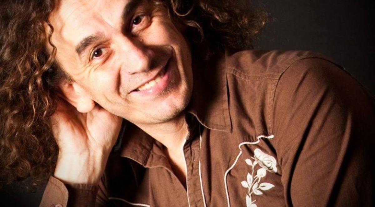 Designerul Dorin Negrău are cereri de rochii şi parfumuri din Arabia Saudită! 