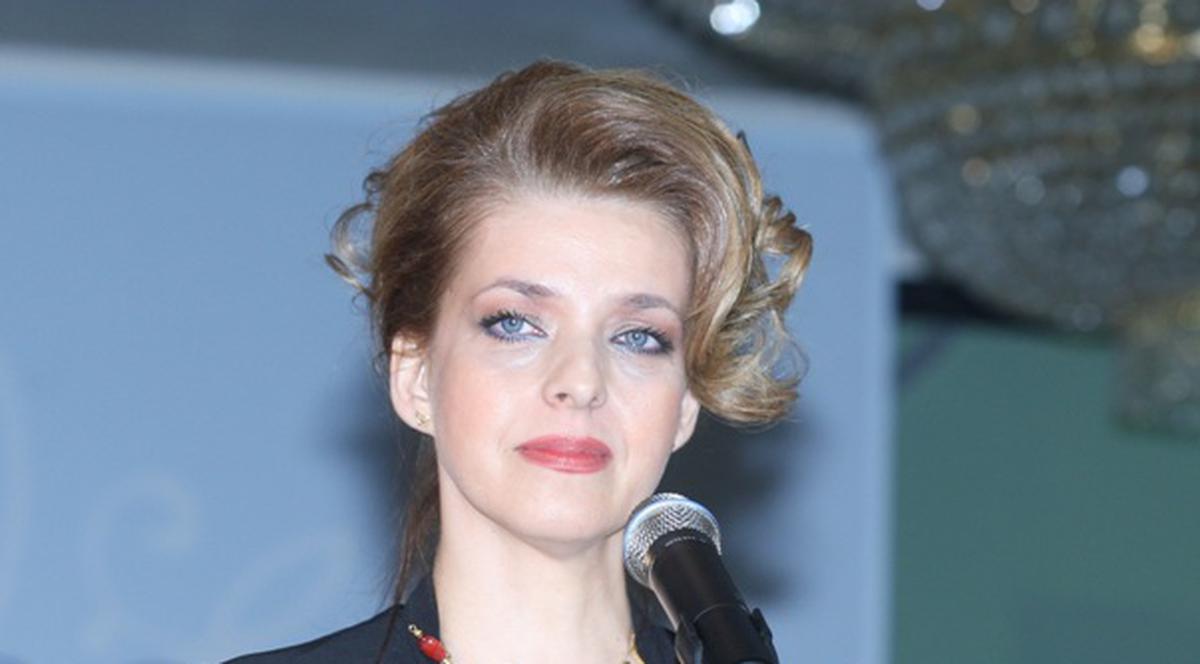 Bianca Brad îşi APĂRĂ iubitul, aflat la un pas să fie extrădat în SUA pentru terorism: " ESTE O ÎNSCENARE. Aurel ESTE NEVINOVAT"