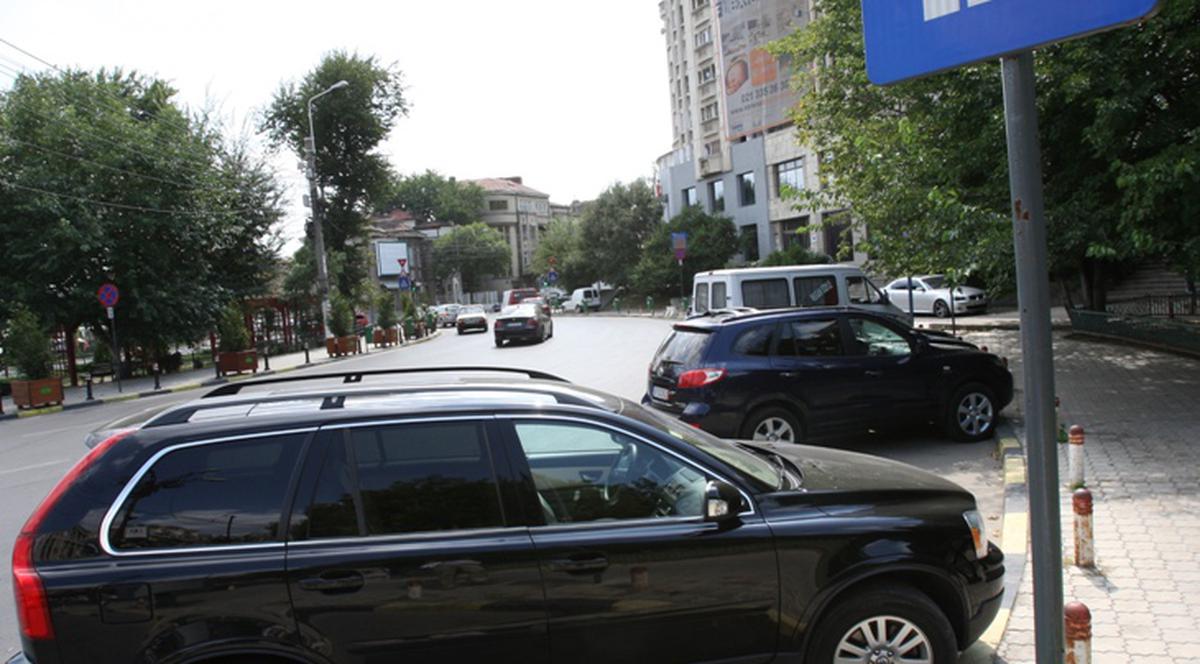 Alte 340 de parcări de reşedinţă se amenajează în Capitală