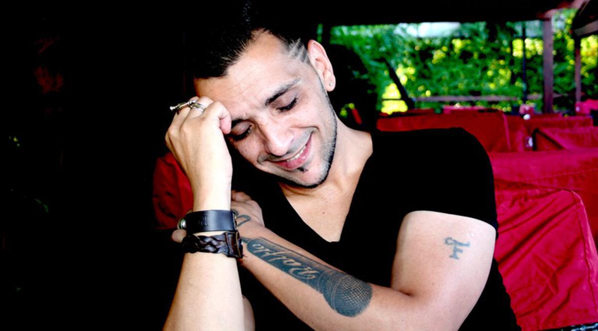 Ralflo, refuzat la Eurovision! Artistul francez stabilit de câţiva ani în România a fost respins de juriul TVR! 