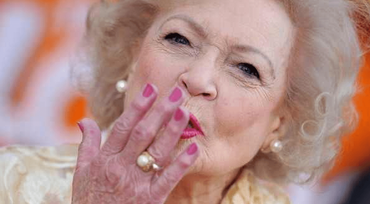 La 91 de ani, Betty White a fost desemnată cea mai fermecătoare vedetă din America