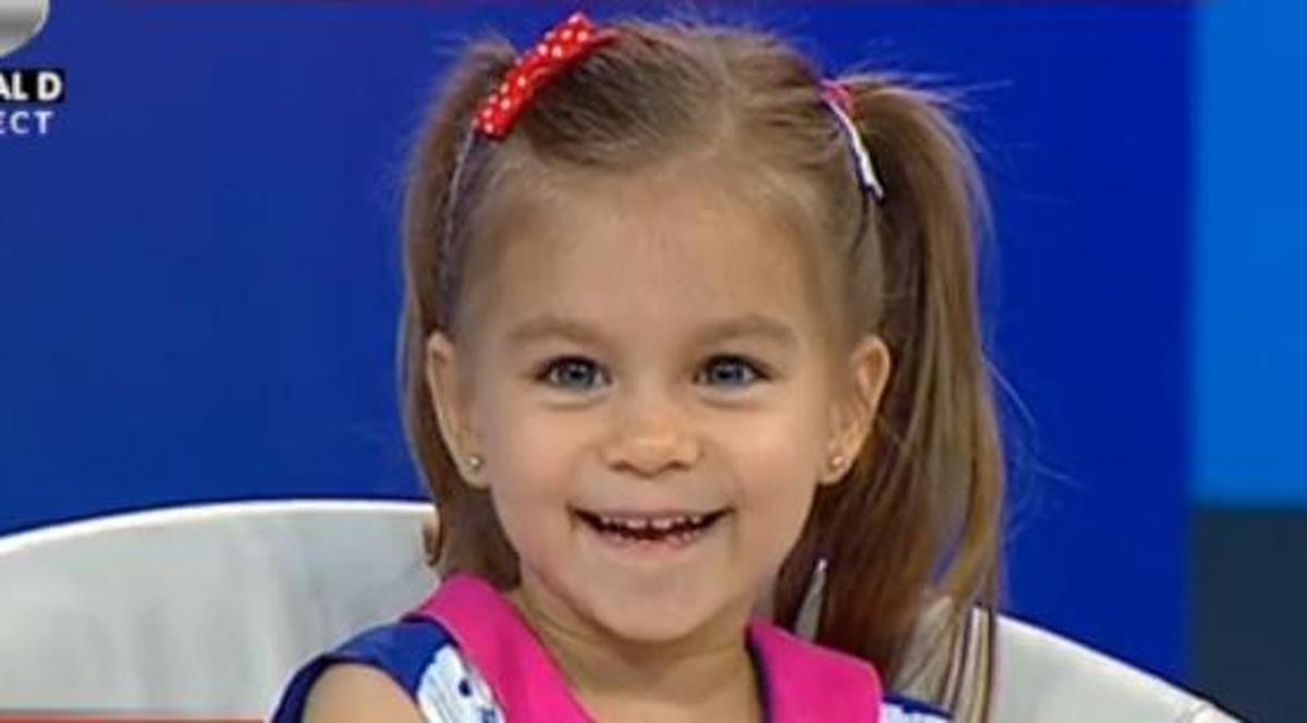 Ce fetiţă drăgălaşă are Paula Chirilă! FOTO