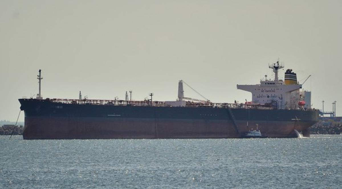 Alertă în Portul Constanţa! Un marinar, pierdut în apele Mării Negre