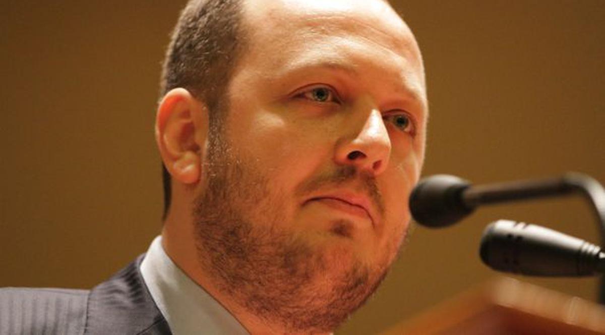 SCANDALOS! Poţi să crezi că aleşii neamului vorbesc aşa?