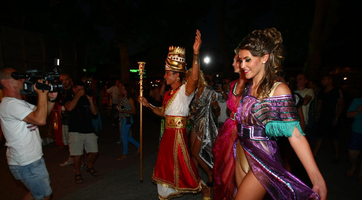 Radu Mazăre - FEŢELE UNUI PRIMAR EXCENTRIC | FOTO ÎN ARTICOL