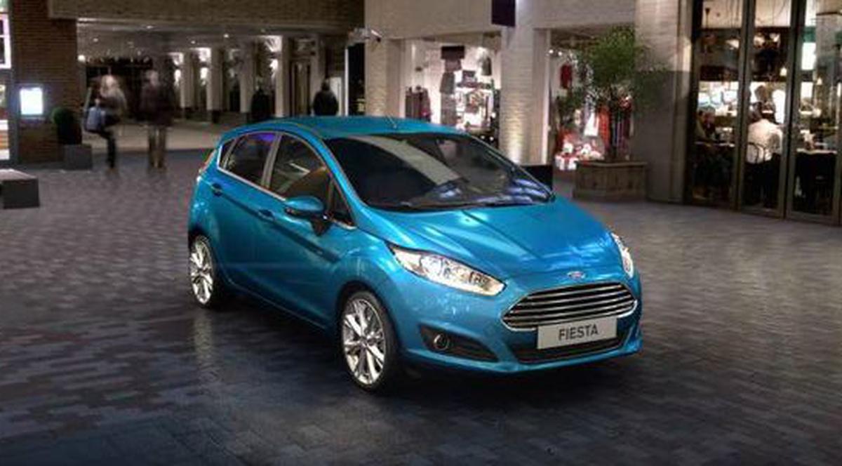 Ford Fiesta 1.0 EcoBoost este "Maşina Anului 2013 pentru Femei"