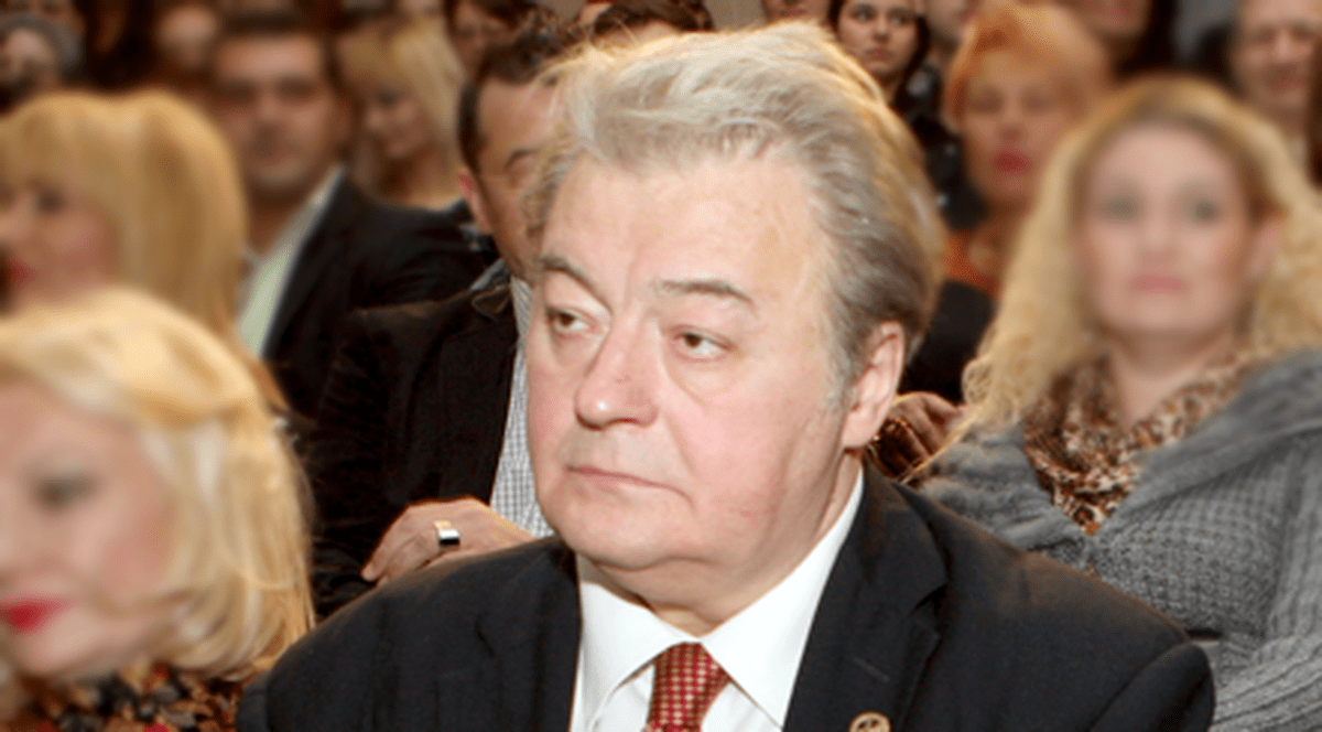 VADIM TUDOR VA FI DĂRÂMAT DE ACEASTĂ VESTE! Eurodeputatul va fi nevoit să-i dea 100.000 de euro, unei foste subalterne!