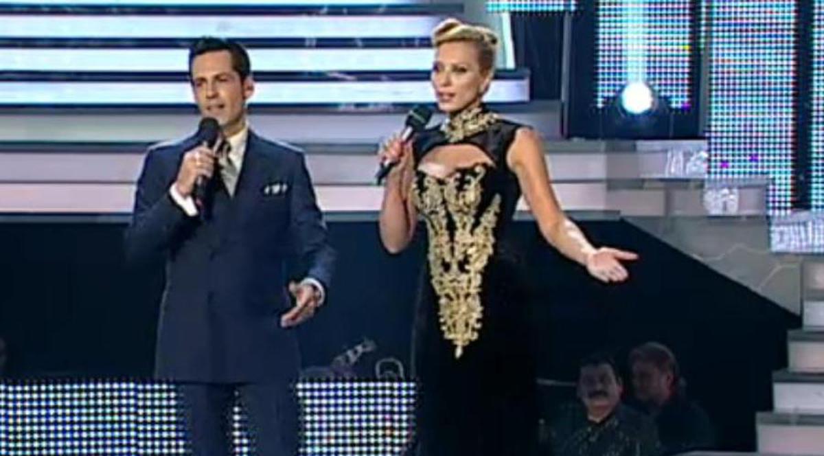 DANSEZ PENTRU TINE. Iulia Vântur, într-o ROCHIE de 4 KILOGRAME! FOTO