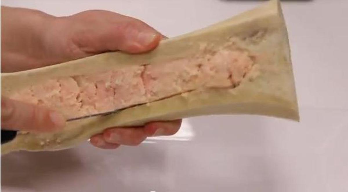 INGREDIENTUL DEZGUSTĂTOR pe care îl FOLOSESC la ÎNGHEŢATĂ te va FACE SĂ NU-ŢI DOREŞTI SĂ MĂNÂNCI AŞA CEVA! 