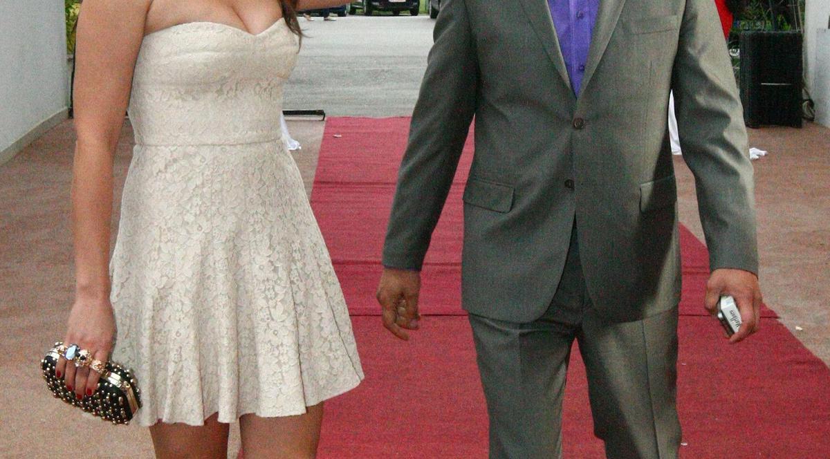 EXCLUSIV | BOMBA ANULUI. CASA UNEI SUPER VEDETE DIN ROMÂNIA A FOST SPARTĂ. DETALII INCENDIARE 