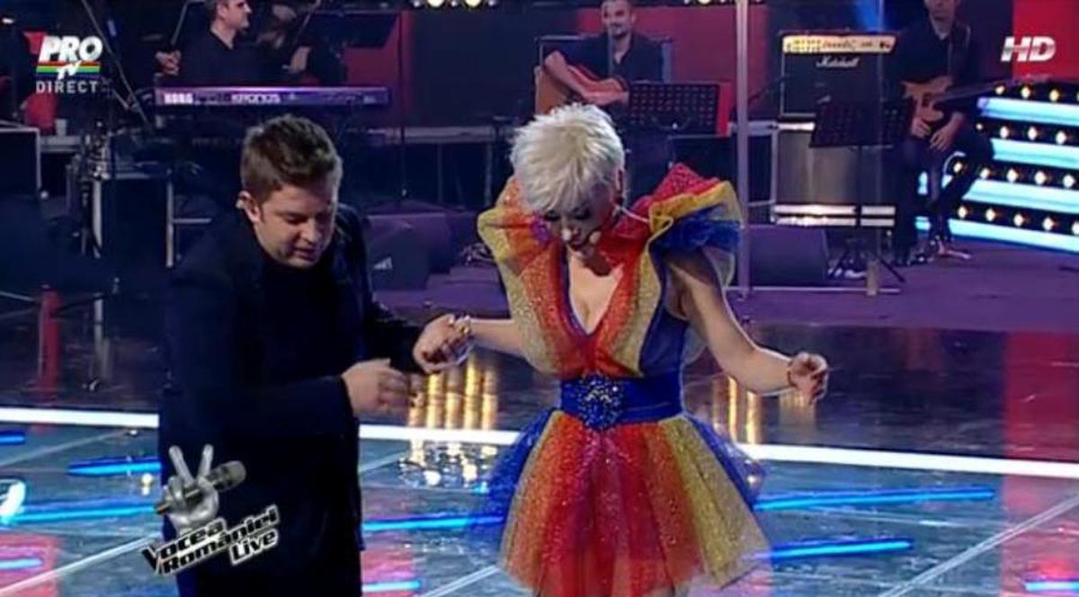 Designerul Răzvan Ciobanu, SCOS DIN MINŢI de ţinutele purtate de Loredana, Pavel Bartoş şi Horia Brenciu la "Vocea României": "SĂ ÎMPUŞTE CINEVA STILIŞTII" FOTO
