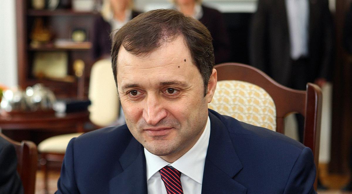 FOSTUL PREMIER AL MOLDOVEI SE CĂSĂTOREŞTE CU O VEDETĂ PRO TV! FOTO