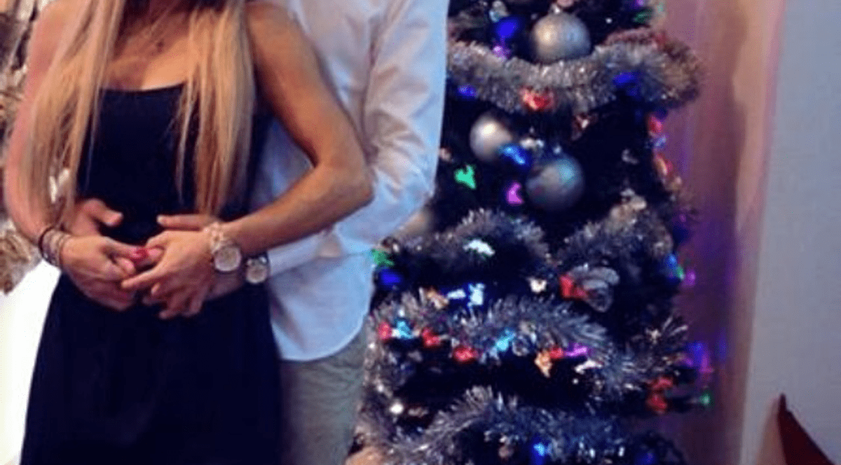 L-a uitat pe Bote! Anda Adam s-a împăcat cu un fost iubit?