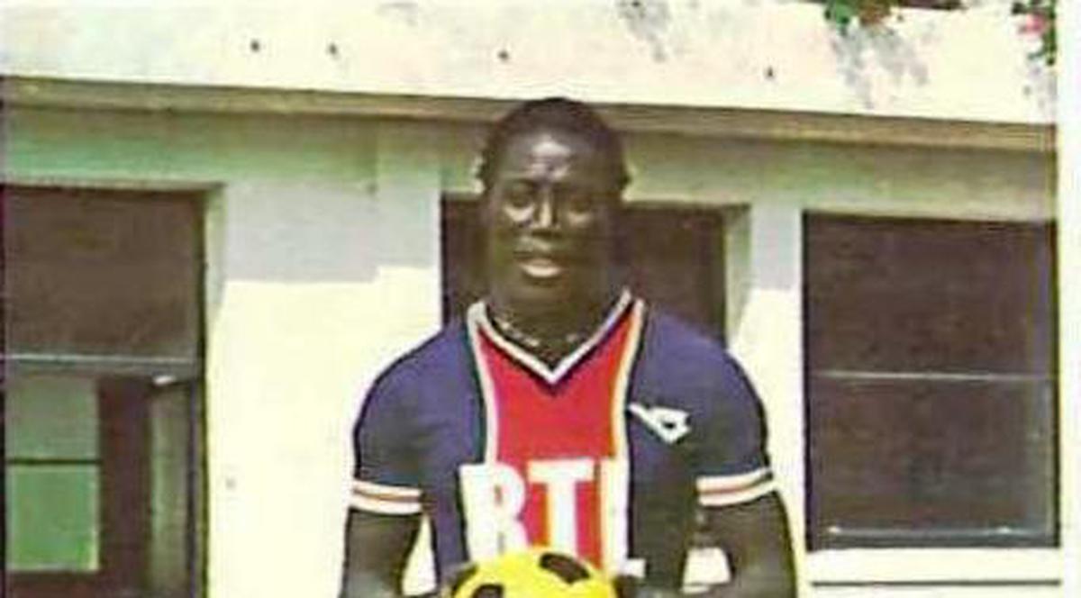 Un fotbalist se află în comă de 32 de ani