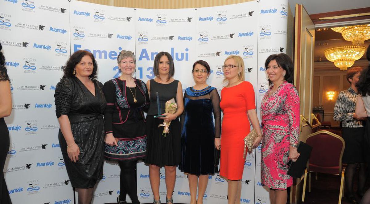Revista AVANTAJE a premiat FEMEIA ANULUI | FOTO