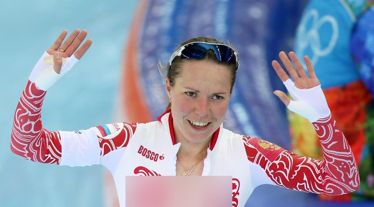 JOCURILE OLIMPICE DE IARNĂ 2014 SOCI | O PATINATOARE şi-a ARĂTAT PIEPTUL la final de CONCURS! IATĂ CUM A EXPLICAT GESTUL