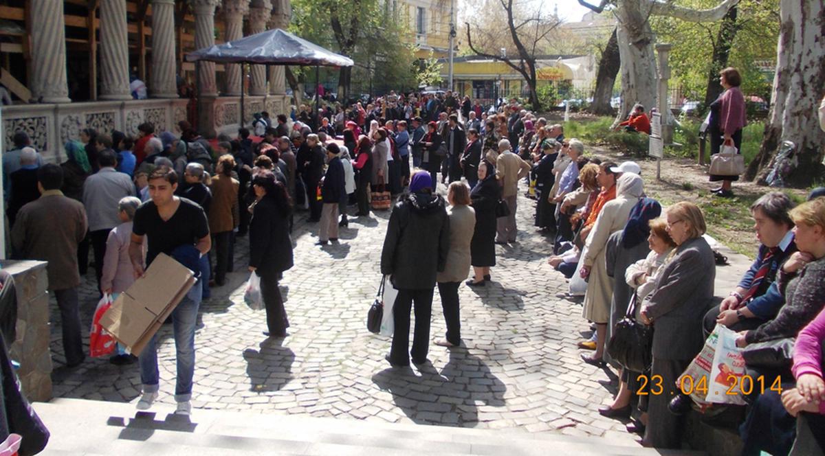 S-au rugat ore în şir la icoana Sfântului Gheorghe pentru belşug şi sănătate