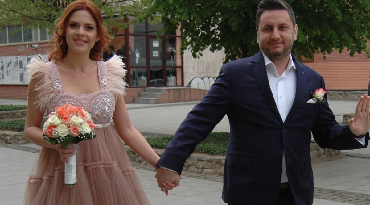 Fosta cumnată a lui Teo Trandafir s-a măritat! Oana Bozdoc, sora lui Constantin Iosef, i-a spus "DA" lui Eduard Irimia