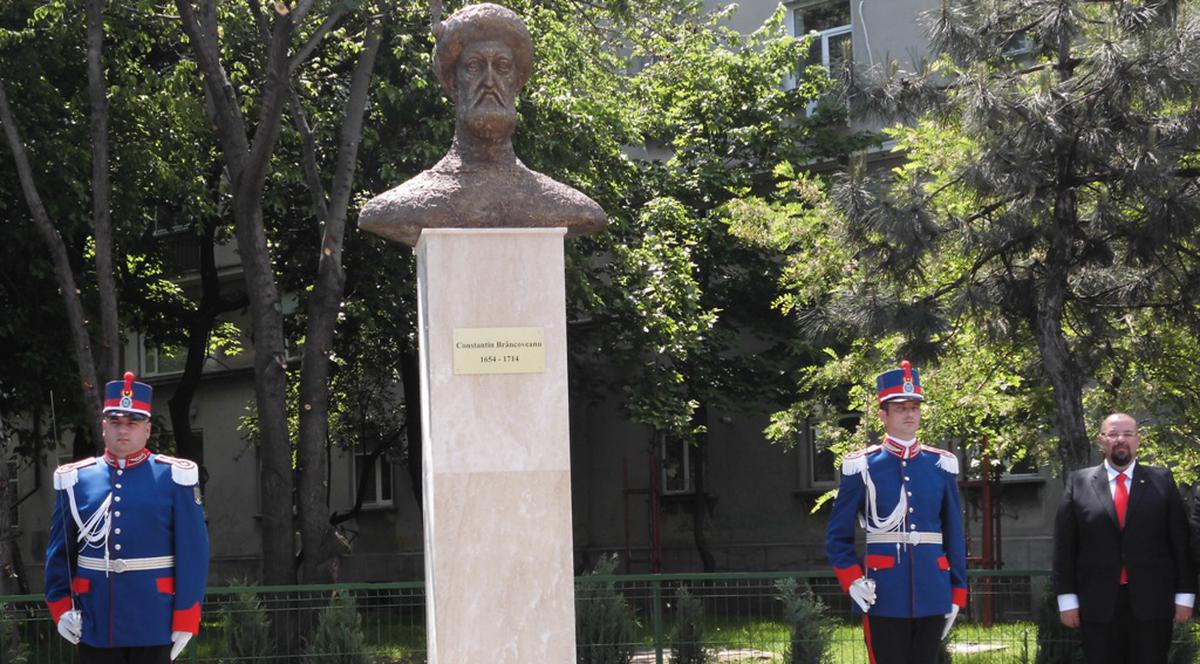 Bustul lui Constantin Brâncoveanu, dezvelit pe un bulevard care-i poartă numele!