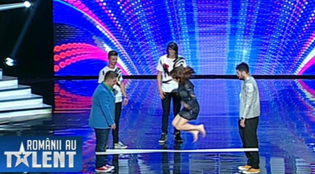 Moment INCREDIBIL la ROMÂNII au TALENT. Andra S-A DESCĂLŢAT şi a JUCAT “ELASTICUL” 