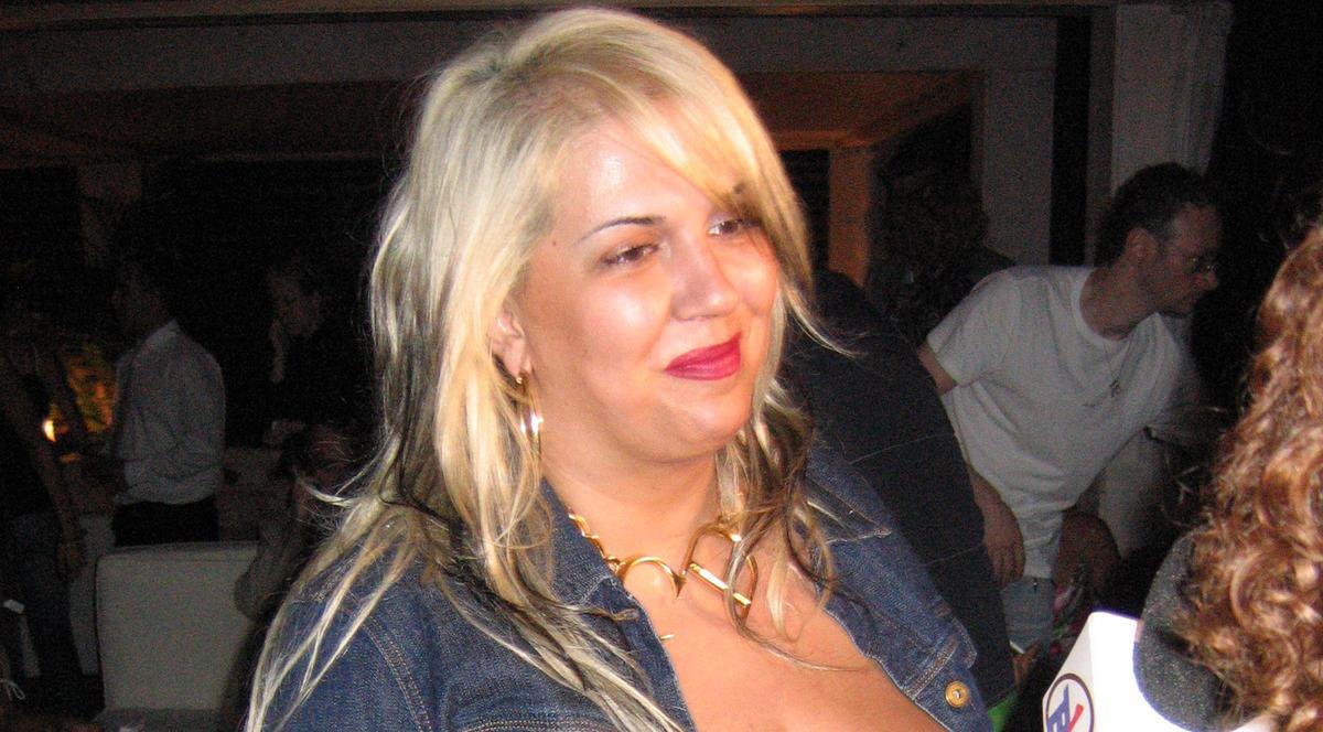 INCREDIBIL! Raluca Bădulescu A SLĂBIT 63 de kilograme! Iată CUM ARATĂ ACUM. Nici ei NU-I VINE SĂ CREADĂ | IMAGINI de SENZAŢIE