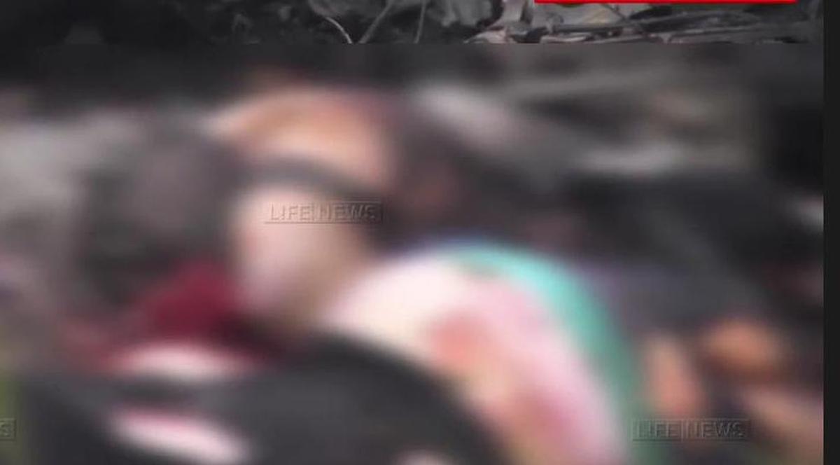 ATENŢIE, IMAGINI ŞOCANTE! PRIMELE FILMĂRI de la locul PRĂBUŞIRII AVIONULUI MH 17 | VIDEO