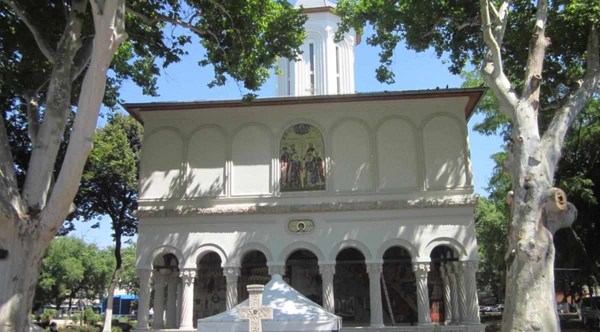 Sfântul Altar de la Biserica Sf. Gheorghe Nou din Capitală rămâne deschis şi astăzi pentru vizitare