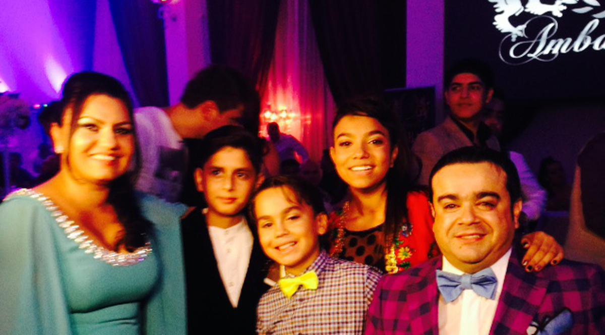 Ce show de show a făcut Adrian Minune la petrecerea sa de 40 de ani | FOTO