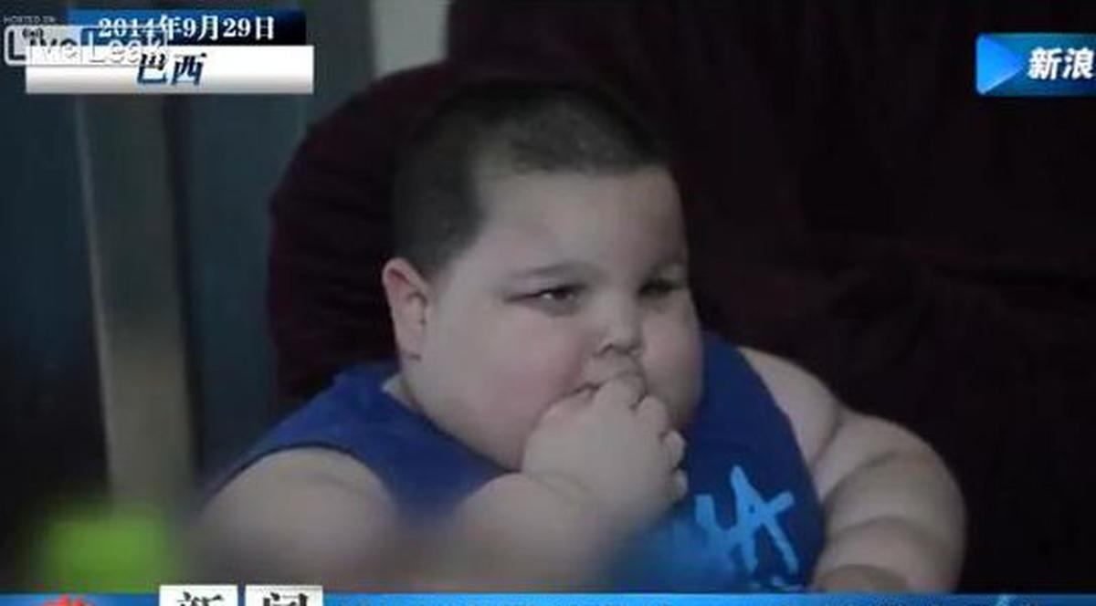 Un copil din Brazilia cântăreşte 70 de kilograme la trei ani | VIDEO