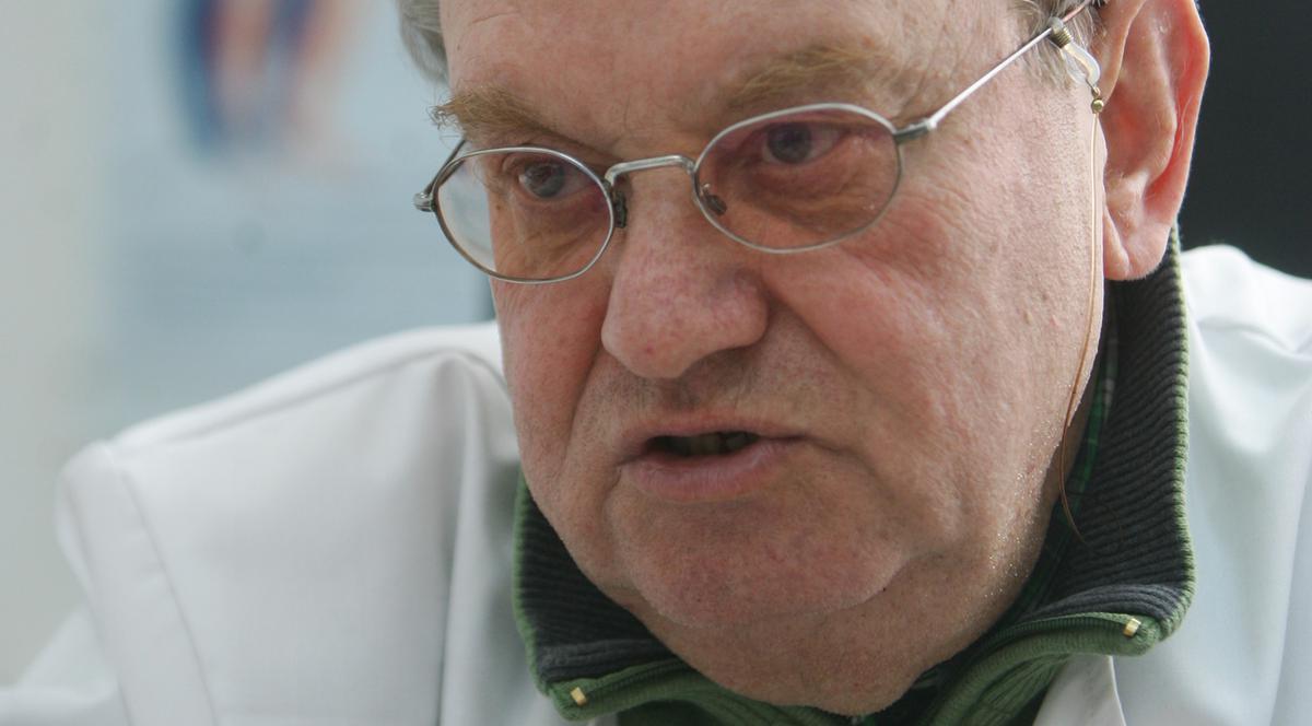 MENCINICOPSCHI, în pericol ÎN ÎNCHISOARE. Boala de INIMĂ i s-a agravat