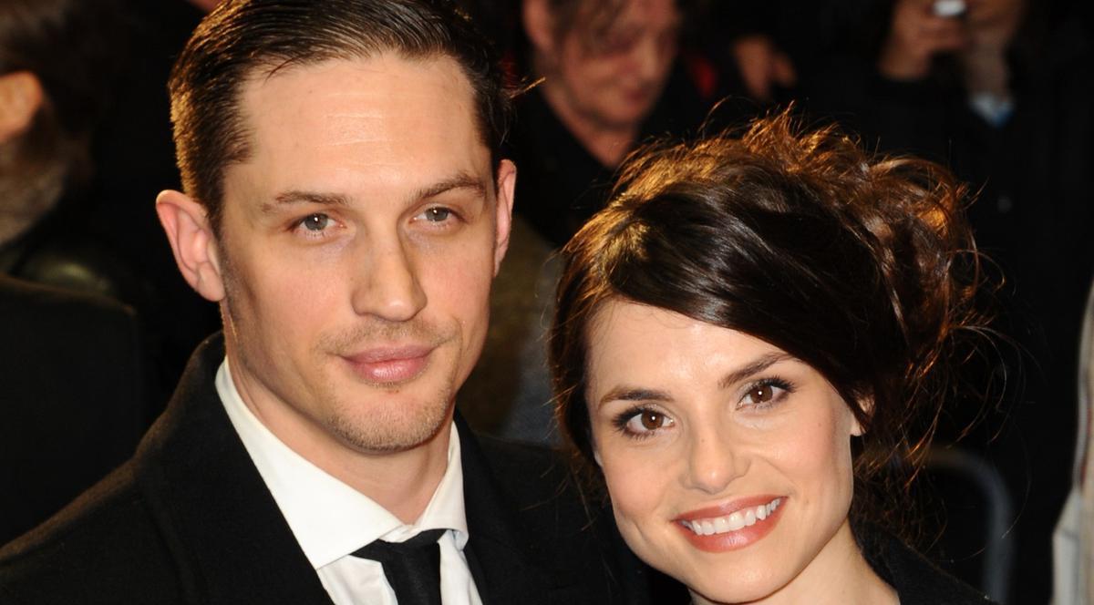 TOM HARDY s-a căsătorit în SECRET cu LOGODNICA LUI, Charlotte Rilley, fosta colegă din "La răscruce de vânturi"
