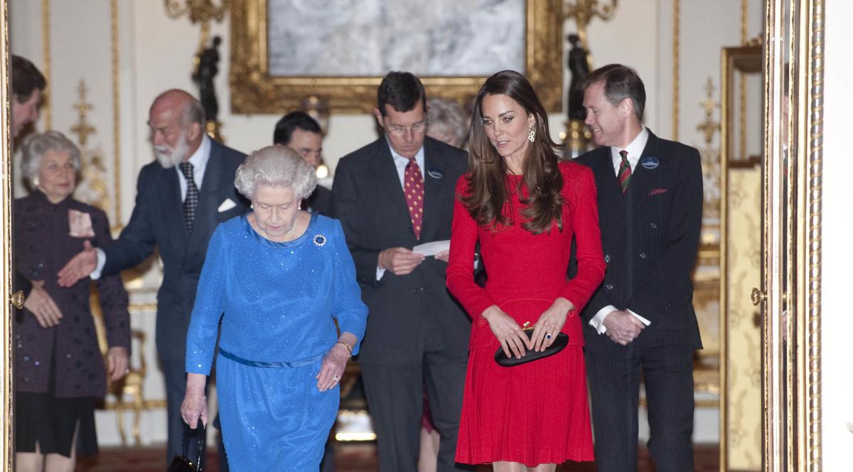 CERINŢE CLARE în FAMILIA REGALĂ pentru BOTEZAREA COPILULUI LUI KATE MIDDLETON! REGINA S-A GÂNDIT LA UN NUME SUMBRU
