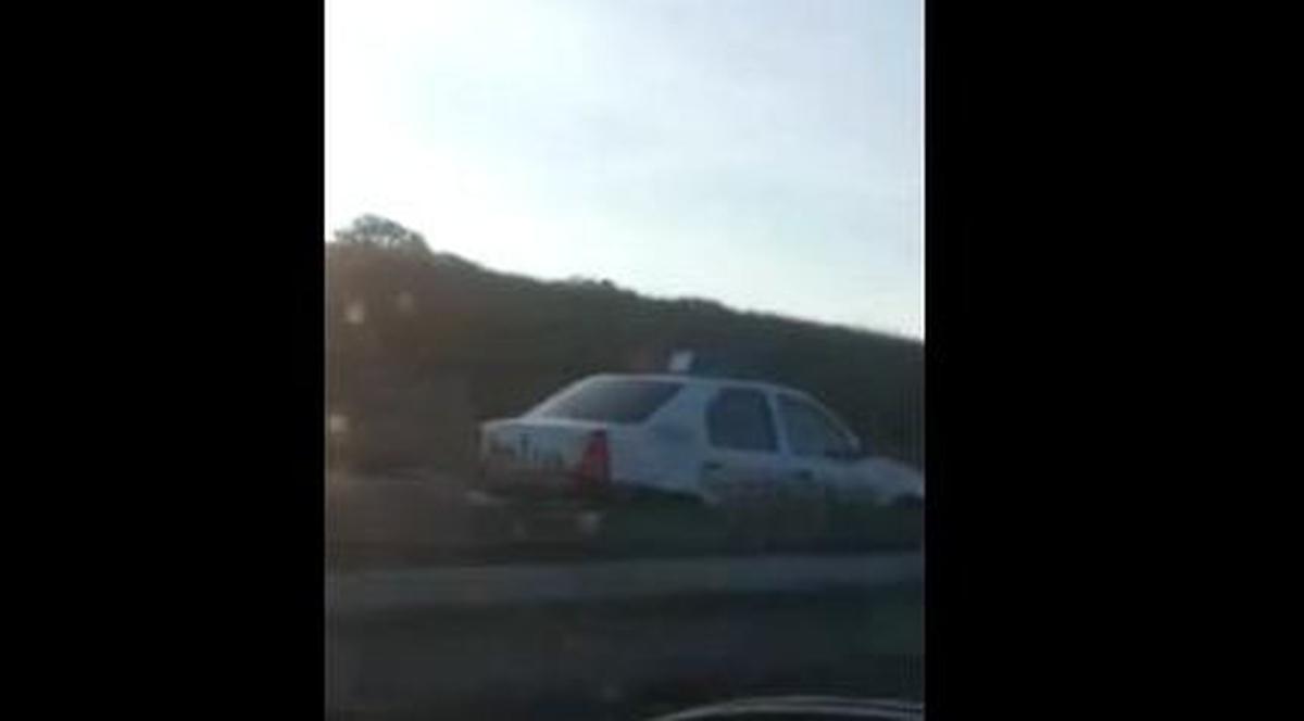Poliţist, filmat în timp ce mergea cu 150km/h pe Autostrada Transilvania PE CONTRASENS | VIDEO