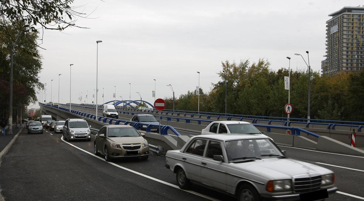 VESTE BUNĂ PENTRU ȘOFERII DIN BUCUREȘTI! Așa mai scăpăm puțin de aglomerație