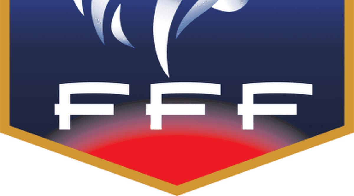 Federaţia de Nataţie caută mascotă! Cel mai inventiv creator ar putea primi 150 de euro!