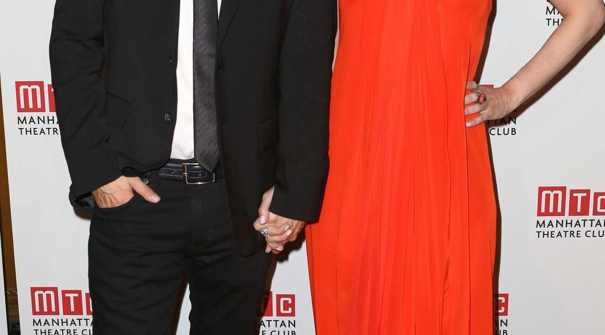 O VEDETĂ şi soţul ei AU DIVORŢAT, după doi ani şi JUMĂTATE DE MARIAJ