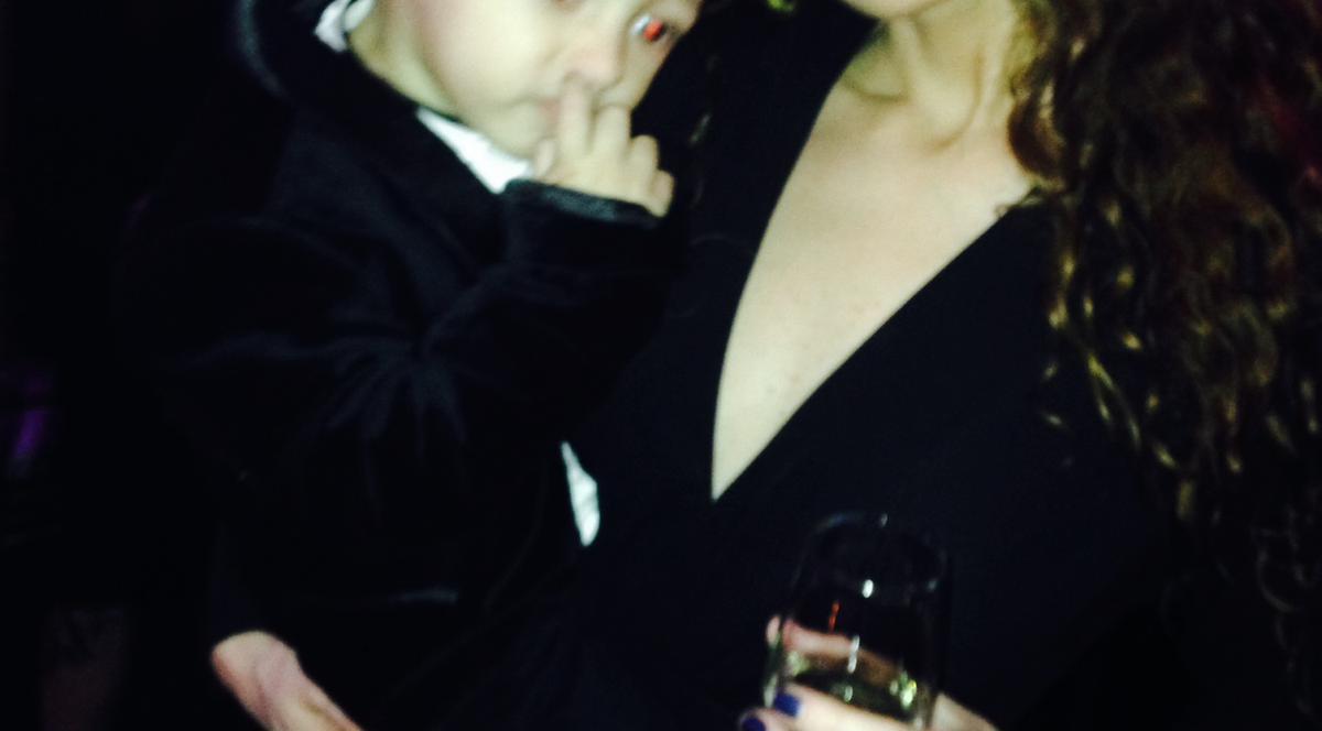 Cream, despre fiul ei: "Noah s-a distrat maxim în noaptea de Revelion, a dansat şi a dat interviuri!"