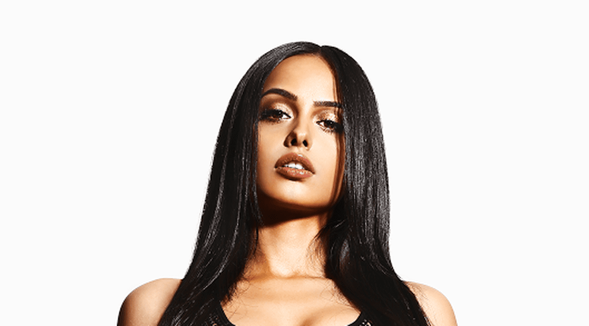 Ea este PROTEJATA ALEXANDREI STAN! Cu ce se ocupă şi DE CE NU PLĂTEŞTE NICIODATĂ DE ZIUA SA DE NAŞTERE