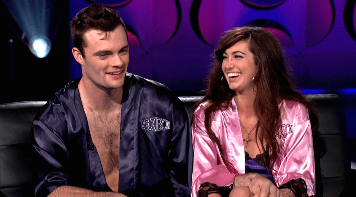 Fac SEX în direct, sub ochii a milioane de telespectatori! VIDEO