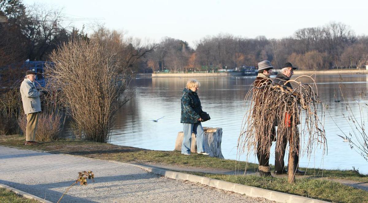 Vremea se încălzește ușor în WEEK-END