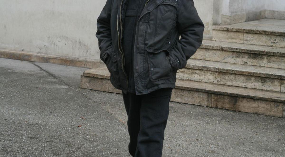 Soţia şi fiica profesorului Mencinicopschi riscă să ajungă în stradă