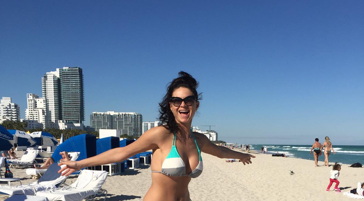 Ramona Bădescu, schimbare forțată de vestimentație 